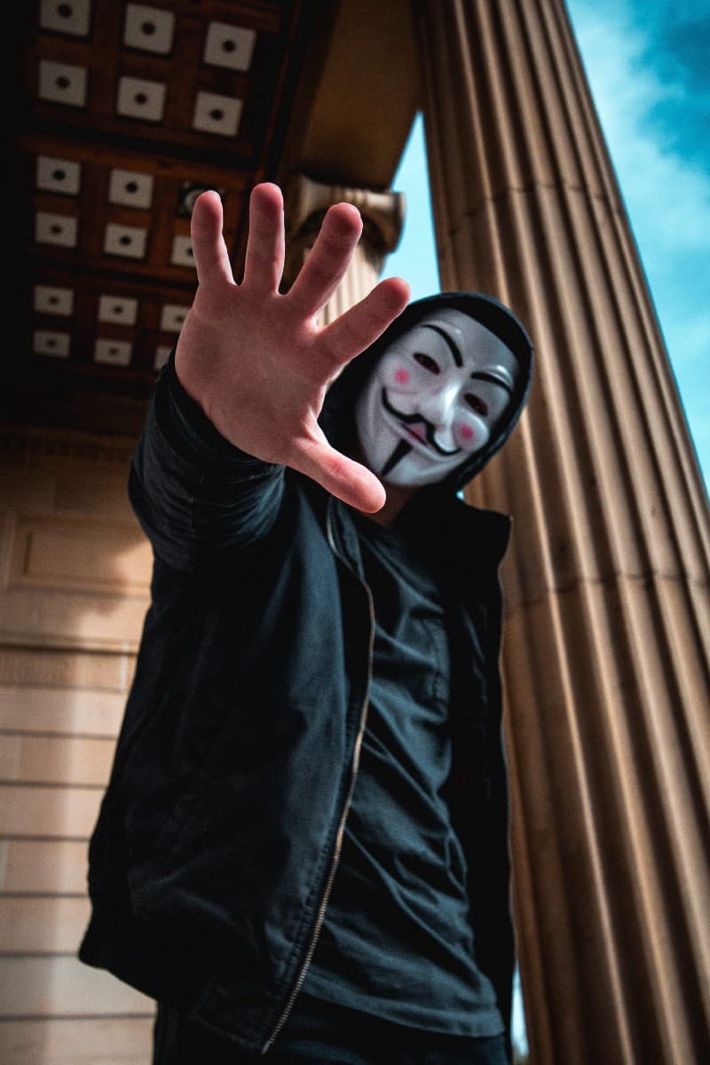 How Do Black Hat Hackers Differ From White Hat Hackers?